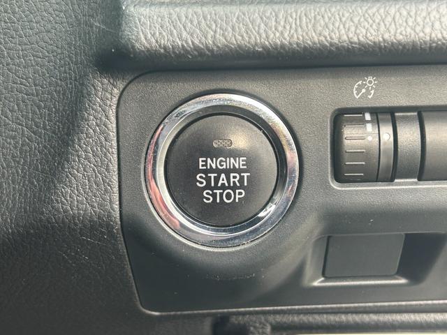 インプレッサＧ４ ２．０ｉ－Ｓアイサイト　レカロシート　ＳＴＩマフラー　レーダークルーズコントロール　Ｂｌｕｅｔｏｏｔｈオーディオ　フルセグＴＶ　バックカメラ　ＥＴＣ　サブウーファー　レザーシート　純正１７インチＡＷ　タイミングチェーン（21枚目）