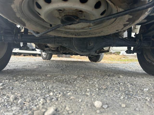 ミニキャブトラック 　Ｓカスタム　切り替え４ＷＤ　ＡＣ付き　ローギア切り替え（7枚目）