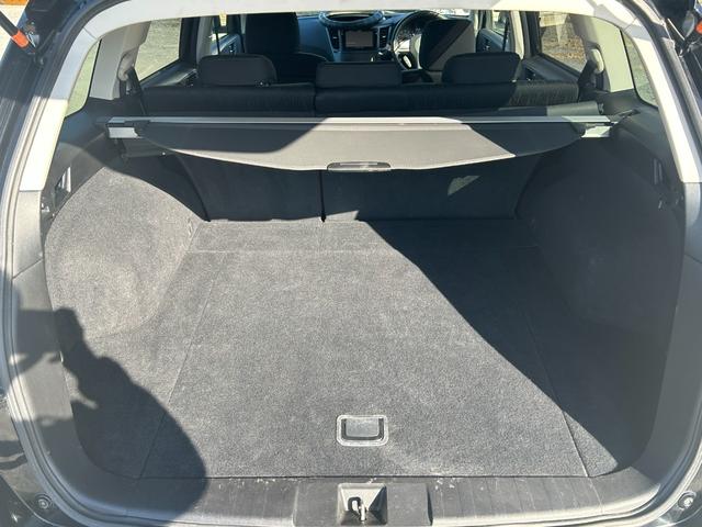 レガシィツーリングワゴン ２．５ＧＴアイサイト　参照２８５ＰＳ　後期モデル　レーダークルーズ　Ｂｌｕｅｔｏｏｔｈオーディオ　フルセグＴＶ　バックカメラ　ＥＴＣ　スマートキー　プッシュスタート　パワーシート　ＨＩＤヘッドライト　純正１７インチＡＷ（26枚目）