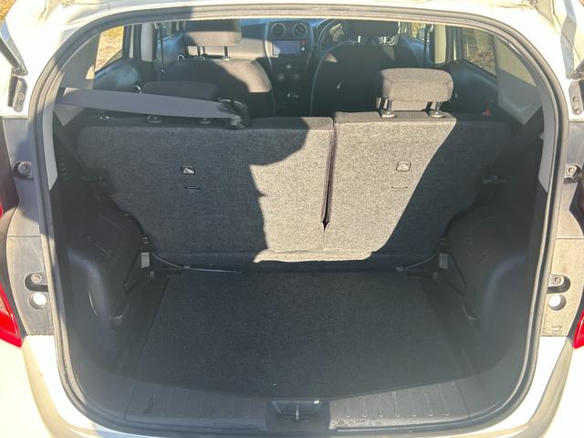 ノート Ｘ　ＤＩＧ－Ｓ　距離３２０００ｋｍ　スーパーチャージャーモデル　フルセグＴＶ　スマートキー　プッシュスタート　社外１５インチＡＷ　タイミングチェーン（22枚目）