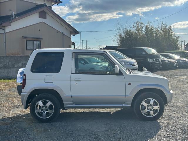 パジェロミニ アクティブフィールドエディション 切り替え4WD ターボ 電動格納ミラー パワーウインドウ 純正15インチAW(9枚目)