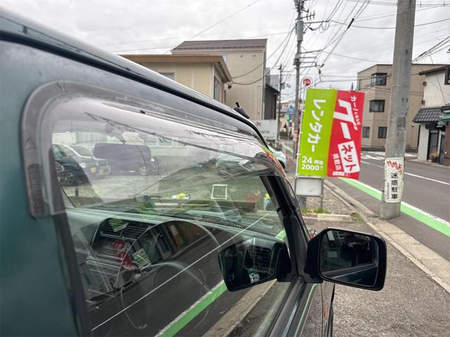 ジムニー ランドベンチャー　４ＷＤ　ＥＴＣ　電動格納ミラー　ＡＴ　ＡＢＳ　ＣＤ　ＭＤ　革シート　アルミホイール　衝突安全ボディ　エアコン　パワーステアリング　パワーウィンドウ　エンジンスターター　ワンセグナビ　レンタカー（38枚目）