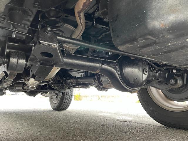 ジムニー ランドベンチャー JA22W 特別仕様車 ランドベンチャー パートタイム4WD フルノーマル ターボ 純正16インチAW サイドデカール AT 純正キー ルーフラック ラジエター&デスビ交換済 取説 記録簿12枚(7枚目)