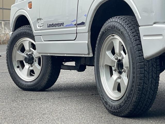 ジムニー ランドベンチャー JA22W 特別仕様車 ランドベンチャー パートタイム4WD フルノーマル ターボ 純正16インチAW サイドデカール AT 純正キー ルーフラック ラジエター&デスビ交換済 取説 記録簿12枚(12枚目)