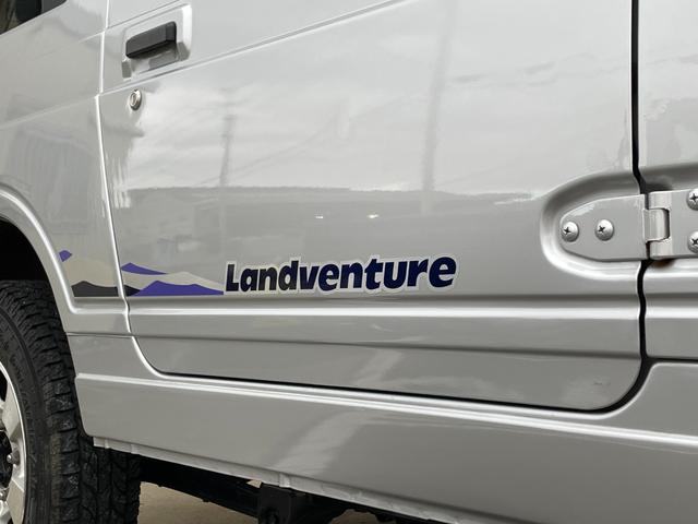 ジムニー ランドベンチャー JA22W 特別仕様車 ランドベンチャー パートタイム4WD フルノーマル ターボ 純正16インチAW サイドデカール AT 純正キー ルーフラック ラジエター&デスビ交換済 取説 記録簿12枚(15枚目)