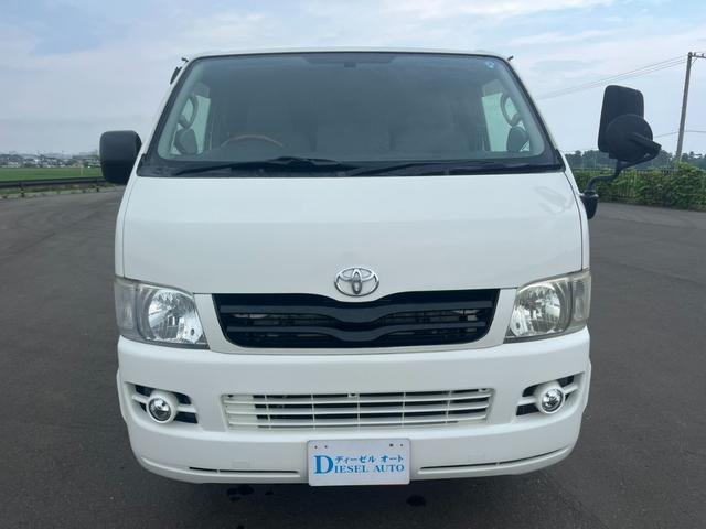 ハイエースバン 　平成１７年式　冷凍車　バン　４ＷＤ　オートマチック　ＡＴ　ＤＥＮＮＳＯ　３度（2枚目）