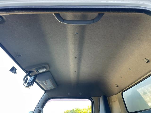 キャンター 　平成２３年式　アルミバン　パワーゲート　デュオニック　ＡＶ　ＰＧ　ラッシング２段　バックカメラ　昇降能力１０００ｋｇ　荷台内寸（長さ４３９　幅２０８　高さ２１６）（25枚目）