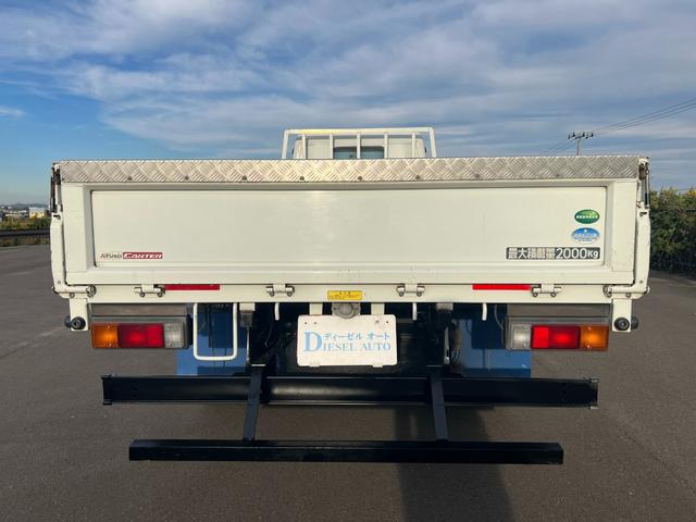 キャンター 平成24年式 平ボディー 標準ロング オートマ 総重量5t未満 AT限定可 準中型免許対応 メッキパーツ 平(5枚目)