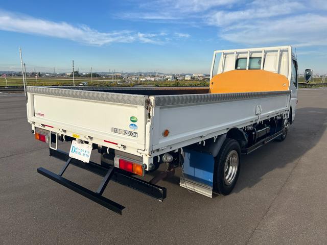 キャンター 平成24年式 平ボディー 標準ロング オートマ 総重量5t未満 AT限定可 準中型免許対応 メッキパーツ 平(6枚目)