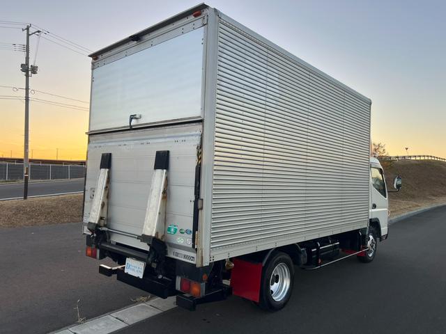 キャンター 　平成２３年式　アルミバン　パワーゲート　跳ね上げ　ＰＧ　ワイドロング　バン　デュオニック　ＡＴ限定可　車検付　積載３０００ｋｇ　昇降能力１０００Ｋｇ　荷台内寸（長さ４３５　幅２０８　高さ２２４）（6枚目）