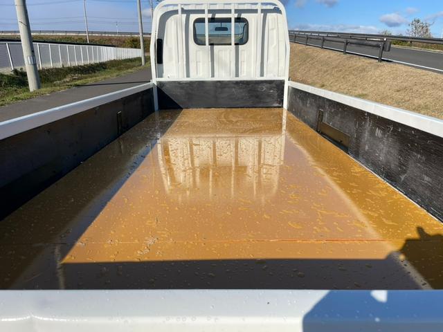 エルフトラック 平成19年式 ロング 平ボディー 準中型 AT限定可 スムーサーシフト 平 総重量5t未満 荷台内寸(長さ436 幅180)(8枚目)