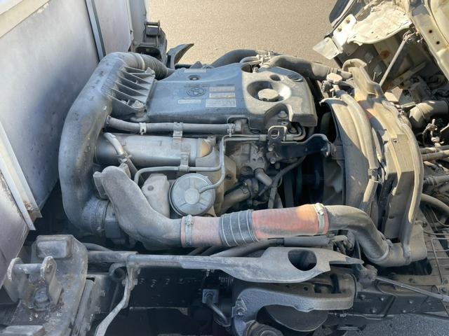 エルフトラック 平成19年式 ロング 平ボディー 準中型 AT限定可 スムーサーシフト 平 総重量5t未満 荷台内寸(長さ436 幅180)(25枚目)