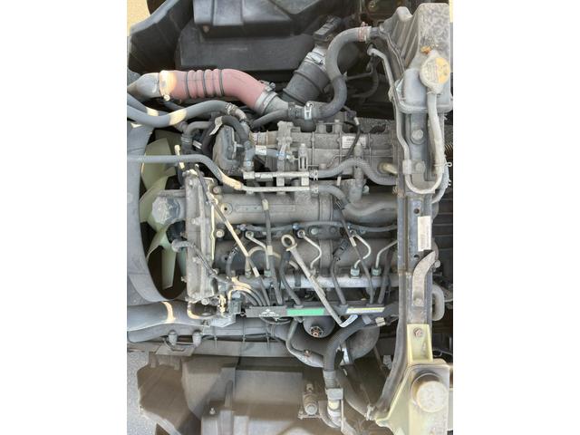 キャンター 　平成２６年式　ワイドロング　平ボディー　車両総重量５ｔ未満　　準中型免許対応　ＡＴ限定可　オートマ　準中型　平　荷台内寸（長さ４３３　幅１９２　高さ３８）（24枚目）