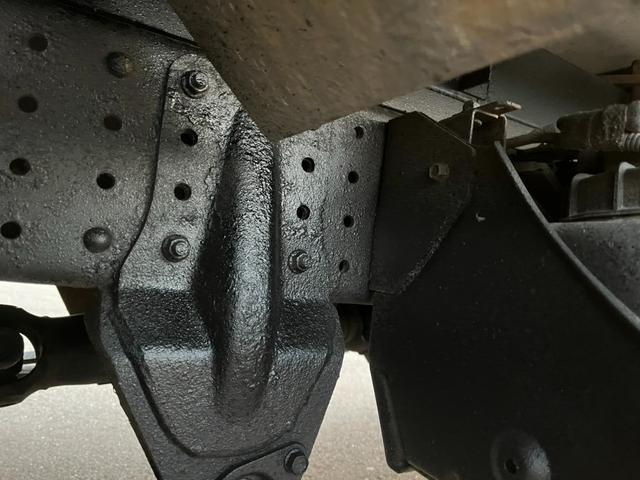 キャンター 　平成２８年式　パネルバン　デュオニック　ＡＴ限定可　準中型免許対応　フルタイム４ＷＤ　荷台内寸（長さ３１９　幅１８２　高さ１９０）（14枚目）