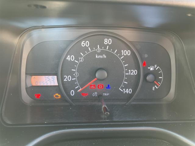 サンバートラック TC 4WD MT アルミホイール エアコン パワーステアリング 運転席エアバッグ カセット(23枚目)