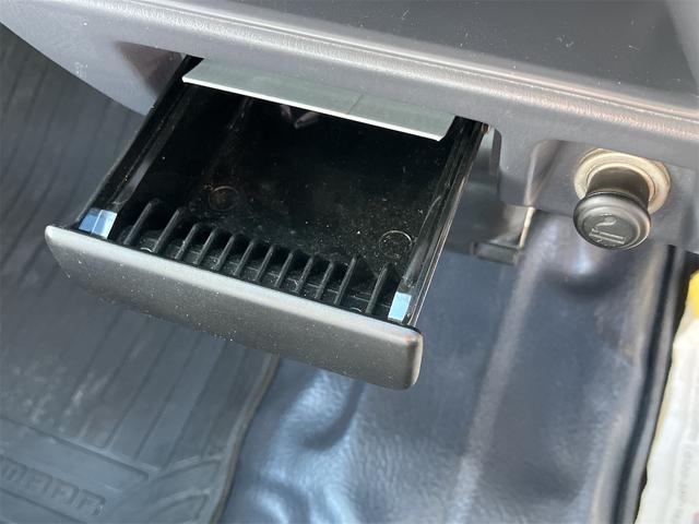 サンバートラック TC 4WD MT アルミホイール エアコン パワーステアリング 運転席エアバッグ カセット(29枚目)