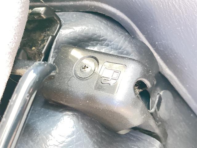 サンバートラック TC 4WD MT アルミホイール エアコン パワーステアリング 運転席エアバッグ カセット(37枚目)