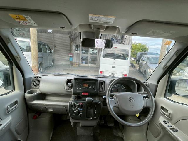 エブリイ ＰＣリミテッド　４ＷＤ　レーダーブレーキサポート装着車　キーレスエントリー　パワーウインドウ　ルーフキャリア　リースアップ　ワンオーナー（7枚目）