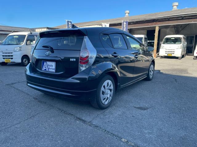 アクア Gブラックソフトレザーセレクション SDナビ テレビ スマートキー シートヒーター ETC オートライト オートエアコン ハーフレザーシート 電動格納ミラー ヘッドライトレベライザー バックカメラ Bluetooth(7枚目)