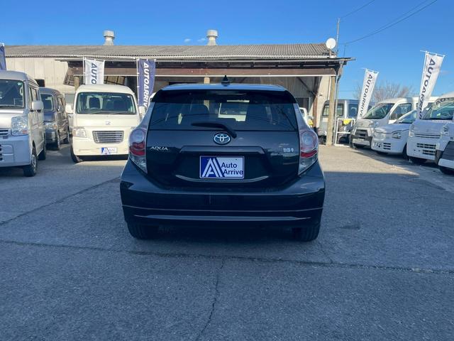 アクア Gブラックソフトレザーセレクション SDナビ テレビ スマートキー シートヒーター ETC オートライト オートエアコン ハーフレザーシート 電動格納ミラー ヘッドライトレベライザー バックカメラ Bluetooth(8枚目)