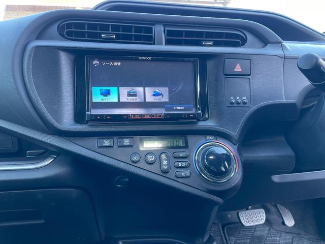 アクア Gブラックソフトレザーセレクション SDナビ テレビ スマートキー シートヒーター ETC オートライト オートエアコン ハーフレザーシート 電動格納ミラー ヘッドライトレベライザー バックカメラ Bluetooth(12枚目)