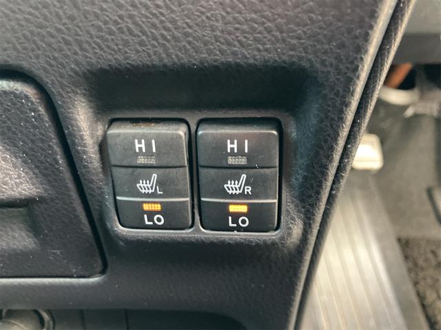 エスクァイア ハイブリッドＧｉ　ＥＴＣ　バックカメラ　ナビ　ＴＶ　オートクルーズコントロール　両側電動スライドドア　オートライト　ＬＥＤヘッドランプ　スマートキー　電動格納ミラー　シートヒーター　３列シート　ＣＶＴ　アルミホイール（11枚目）