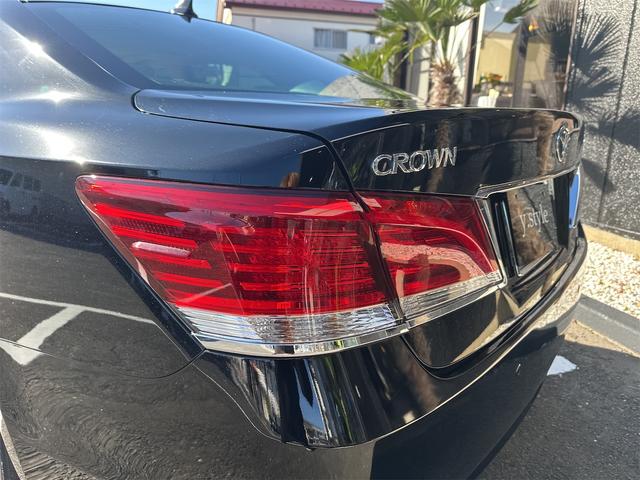 クラウンハイブリッド ロイヤルサルーンＧ　ＥＴＣ　オートクルーズコントロール　バックカメラ　ナビ　アルミホイール　オートマチックハイビーム　オートライト　ＨＩＤ　ＣＶＴ　シートヒーター　スマートキー　電動格納ミラー　盗難防止システム（24枚目）