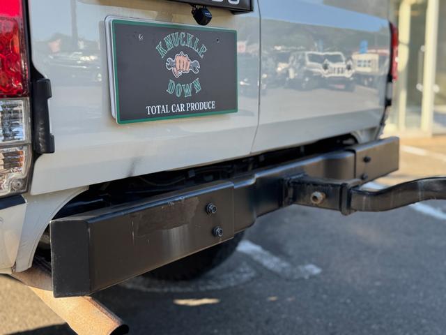 ランドクルーザープラド SXワイド 排ガス対策済み!日本全国登録可能! リビルトエンジン載せ替え済み! ナローボディー加工済み オールドイングリッシュホワイト塗装済み 2インチリフトアップ ブラッドレイV16アルミホイール ナルディー(20枚目)