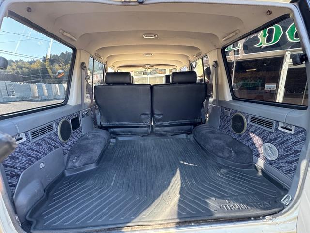 ランドクルーザープラド SXワイド 排ガス対策済み!日本全国登録可能! リビルトエンジン載せ替え済み! ナローボディー加工済み オールドイングリッシュホワイト塗装済み 2インチリフトアップ ブラッドレイV16アルミホイール ナルディー(32枚目)