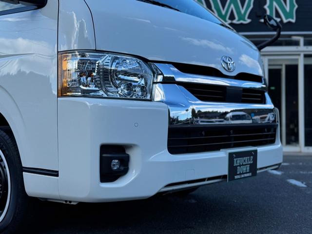 ハイエースバン ＤＸ　ＧＬパッケージ　ディーゼル４ＷＤ　寒冷地仕様　パノラミックビューモニター　デジタルインナーミラーシートカバー装着済み　８ナンバー２年車検取得済み　デットニング施工済み　床板張り　ノックスドール施工済み（15枚目）