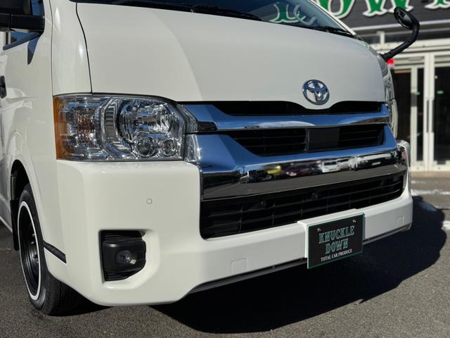 ハイエースバン ＤＸ　ＧＬパッケージ　ディーゼル４ＷＤ　寒冷地仕様　パノラミックビューモニター　デジタルインナーミラーシートカバー装着済み　８ナンバー２年車検取得済み　デットニング施工済み　床板張り　ノックスドール施工済み（16枚目）