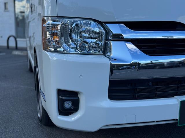 ハイエースバン ＤＸ　ＧＬパッケージ　ディーゼル４ＷＤ　寒冷地仕様　パノラミックビューモニター　デジタルインナーミラーシートカバー装着済み　８ナンバー２年車検取得済み　デットニング施工済み　床板張り　ノックスドール施工済み（19枚目）
