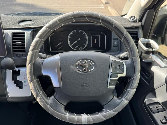 ハイエースバン ＤＸ　ＧＬパッケージ　ディーゼル４ＷＤ　寒冷地仕様　パノラミックビューモニター　デジタルインナーミラーシートカバー装着済み　８ナンバー２年車検取得済み　デットニング施工済み　床板張り　ノックスドール施工済み（44枚目）