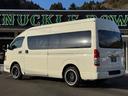 ハイエースバン ＤＸ　ＧＬパッケージ　ディーゼル４ＷＤ　寒冷地仕様　パノラミックビューモニター　デジタルインナーミラーシートカバー装着済み　８ナンバー２年車検取得済み　デットニング施工済み　床板張り　ノックスドール施工済み（8枚目）