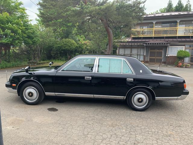 センチュリー 標準仕様車　デュアルＥＭＶパッケージ（4枚目）