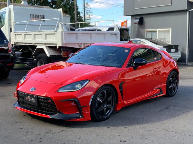 GR86 RZ 1オーナー車 TRD-GRフルエアロキット RAYS-TE37アルミ TRDマフラー SACHSアブソーバー BRIDEフルバケ MOMOクイックリリース BLITZサクション(8枚目)