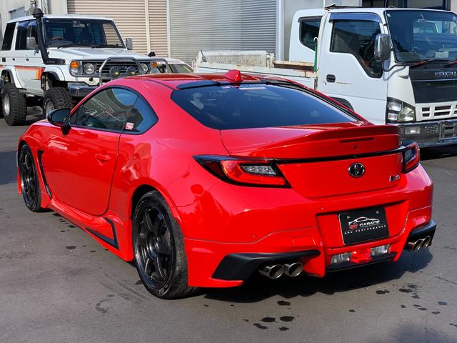 GR86 RZ 1オーナー車 TRD-GRフルエアロキット RAYS-TE37アルミ TRDマフラー SACHSアブソーバー BRIDEフルバケ MOMOクイックリリース BLITZサクション(9枚目)