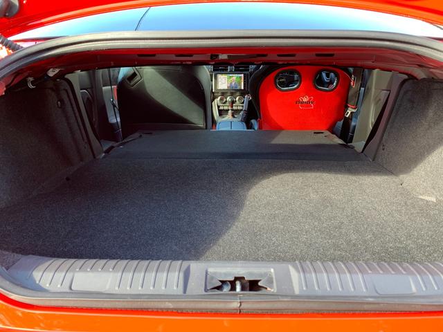 GR86 RZ 1オーナー車 TRD-GRフルエアロキット RAYS-TE37アルミ TRDマフラー SACHSアブソーバー BRIDEフルバケ MOMOクイックリリース BLITZサクション(47枚目)