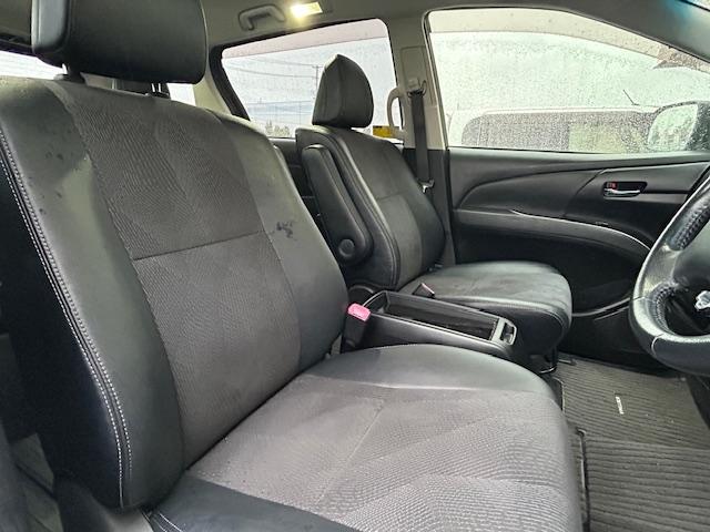 エスティマ アエラス　プレミアムエディション　保証付　禁煙車　７人乗　ローダウン　外品２０ＡＷ　モデリスタグリル　両側電動スライドドア　純正８型ナビ　フリップダウンモニター　ＴＶ　Ｂカメラ　クルコン　プッシュ＆スマートキー　ＥＴＣ（20枚目）