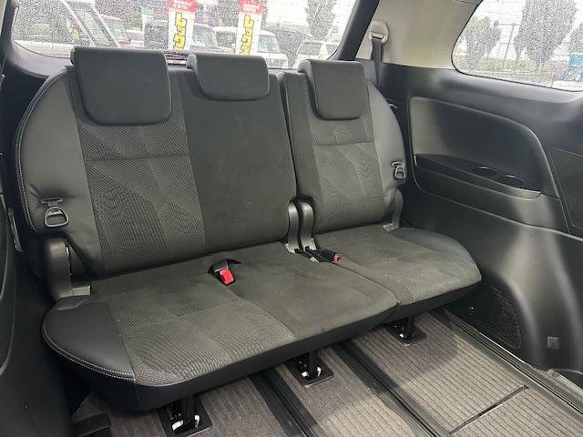 エスティマ アエラス　プレミアムエディション　保証付　禁煙車　７人乗　ローダウン　外品２０ＡＷ　モデリスタグリル　両側電動スライドドア　純正８型ナビ　フリップダウンモニター　ＴＶ　Ｂカメラ　クルコン　プッシュ＆スマートキー　ＥＴＣ（23枚目）