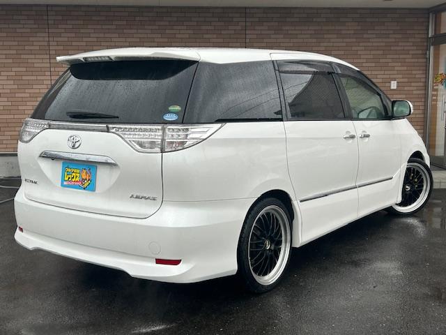 エスティマ アエラス　プレミアムエディション　保証付　禁煙車　７人乗　ローダウン　外品２０ＡＷ　モデリスタグリル　両側電動スライドドア　純正８型ナビ　フリップダウンモニター　ＴＶ　Ｂカメラ　クルコン　プッシュ＆スマートキー　ＥＴＣ（33枚目）