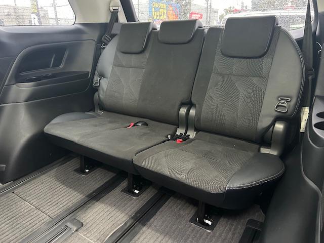 エスティマ アエラス　プレミアムエディション　保証付　禁煙車　７人乗　ローダウン　外品２０ＡＷ　モデリスタグリル　両側電動スライドドア　純正８型ナビ　フリップダウンモニター　ＴＶ　Ｂカメラ　クルコン　プッシュ＆スマートキー　ＥＴＣ（39枚目）