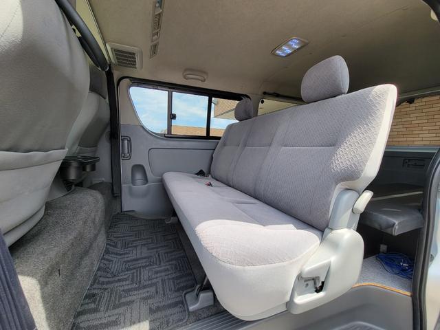 ハイエースバン ロングスーパーGL 保証付 禁煙車 ローダウン エアロ 外品17AW ホワイトレター ベッドキット LEDヘッド&フォグ アルパイン10型フローティングナビ デジタルインナーミラー ETC ガングリップ 木目調インパネ(38枚目)