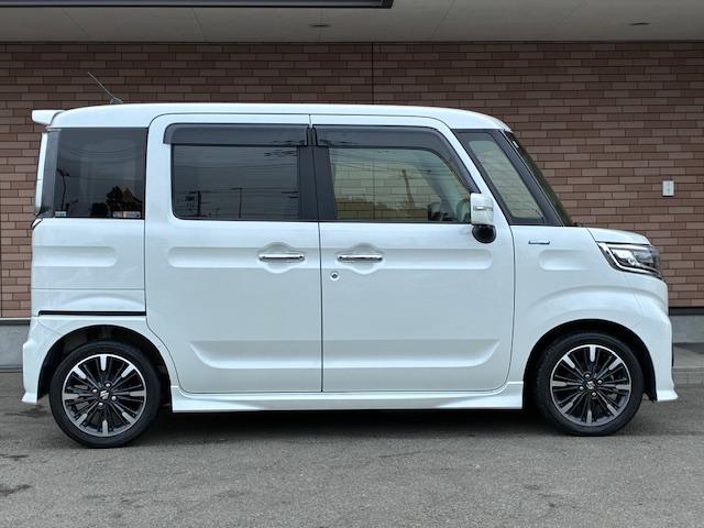 スペーシアカスタム ハイブリッドＸＳ　保証付　禁煙車　両側電動スライドドア　衝突軽減ブレーキ　純正８型ナビ　フルセグＴＶ　全方位モニター　スマートキー　ＬＥＤライト　ブルートゥース　ハーフレザーシート　ＥＴＣ　シートヒーター　純正１５ＡＷ（8枚目）
