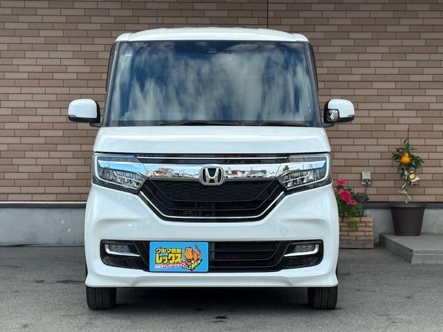 Ｎ－ＢＯＸカスタム Ｇ・Ｌホンダセンシング　保証付　禁煙車　電動スライドドア　衝突軽減ブレーキ　スマートキー　９型メーカーナビ　ＴＶ　Ｂカメラ　追従型クルコン　プッシュスタート　ＬＥＤライト　ステアリングアシスト　ＥＴＣ　純正ＡＷ（2枚目）