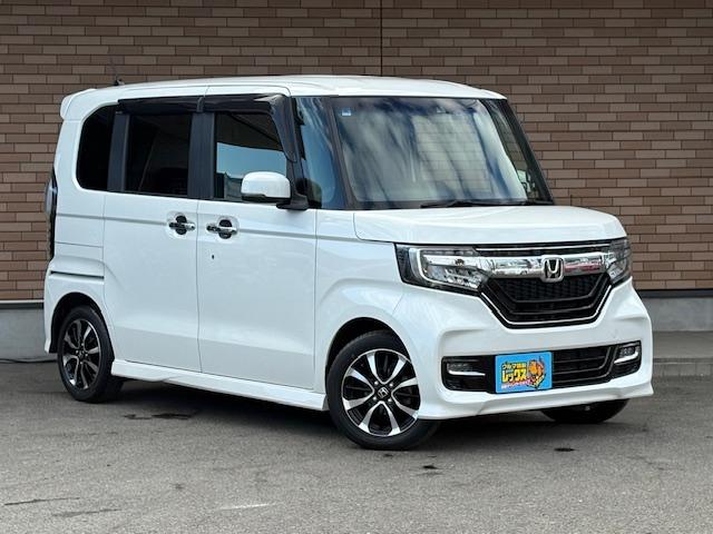 Ｎ－ＢＯＸカスタム Ｇ・Ｌホンダセンシング　保証付　禁煙車　電動スライドドア　衝突軽減ブレーキ　スマートキー　９型メーカーナビ　ＴＶ　Ｂカメラ　追従型クルコン　プッシュスタート　ＬＥＤライト　ステアリングアシスト　ＥＴＣ　純正ＡＷ（7枚目）