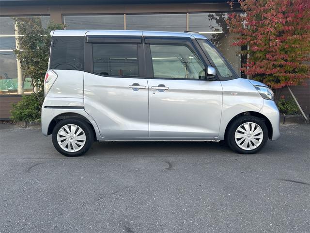 デイズルークス S ETC 両側スライドドア TV キーレスエントリー アイドリングストップ 電動格納ミラー ベンチシート CVT ABS ESC CD USB ミュージックプレイヤー接続可 Bluetooth(6枚目)