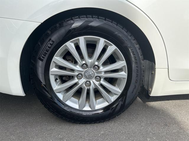 クラウン ロイヤルサルーン ETC クリアランスソナー オートクルーズコントロール バックカメラ TV アルミホイール HID AT スマートキー 電動格納ミラー 盗難防止システム 衝突安全ボディ ABS ESC エアコン(14枚目)