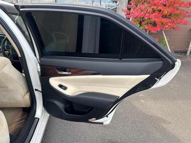 クラウン ロイヤルサルーン ETC クリアランスソナー オートクルーズコントロール バックカメラ TV アルミホイール HID AT スマートキー 電動格納ミラー 盗難防止システム 衝突安全ボディ ABS ESC エアコン(36枚目)