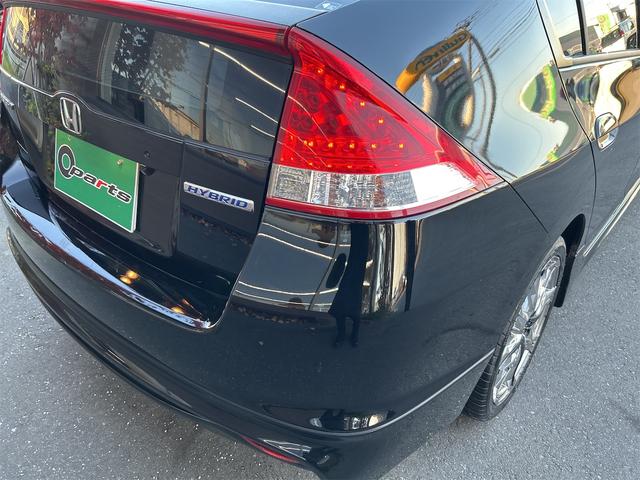 インサイト ＬＳ　アルミホイール　オートライト　ＨＩＤ　ＣＶＴ　キーレスエントリー　盗難防止システム　Ｂｌｕｅｔｏｏｔｈ　衝突安全ボディ　ＡＢＳ　ＥＳＣ　エアコン（10枚目）